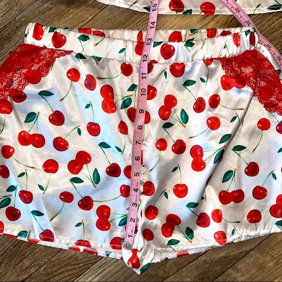 SOLD 💕NEW Boohoo Satin Cherry Sleep Set - Picture 16 of 16